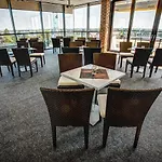 Dolphin - Adult Friendly 4*