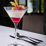 Hotel Dolphin - Adult Friendly