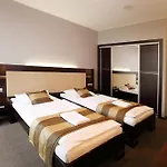 Dolphin - Adult Friendly 4*