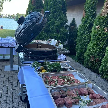 Dolphin - Adult Friendly Hotel Senec