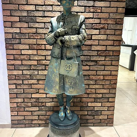 Dolphin - Adult Friendly Hotel Senec