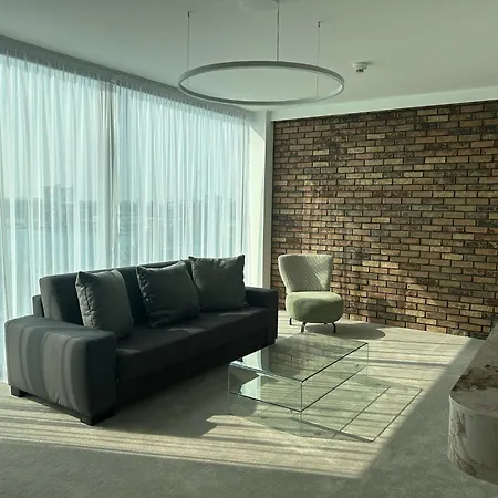 Hotel Dolphin - Adult Friendly