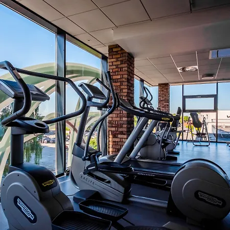 Hotel Dolphin - Adult Friendly 4*