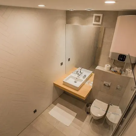 Hotel Dolphin